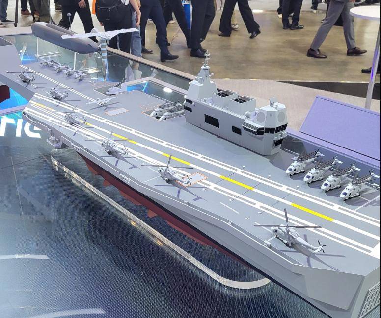 福建舰刚服役不久，韩国就迫不及待了，发布4.5万吨电弹小航母方案！技术差距成摆设