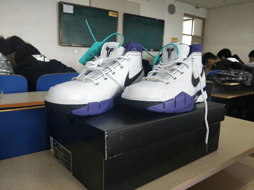 穿AJ的寒门贵子 撕下体面筹款救重病母亲